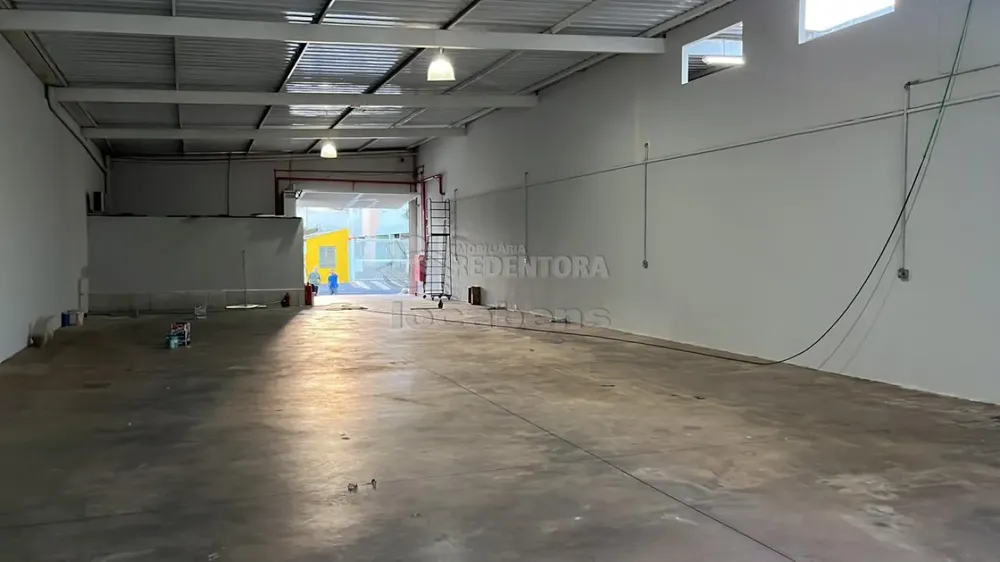 Prédio Inteiro, 1300 m² - Foto 1