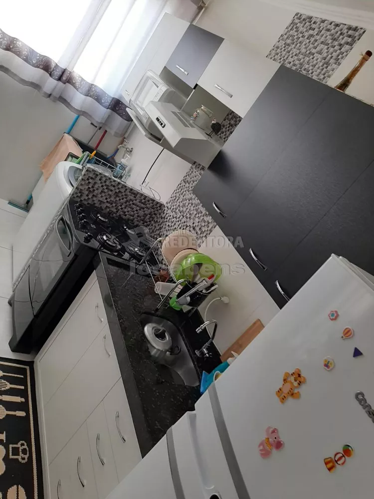 Apartamento à venda com 2 quartos, 48m² - Foto 3