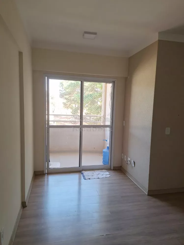 Apartamento à venda com 2 quartos, 80m² - Foto 4