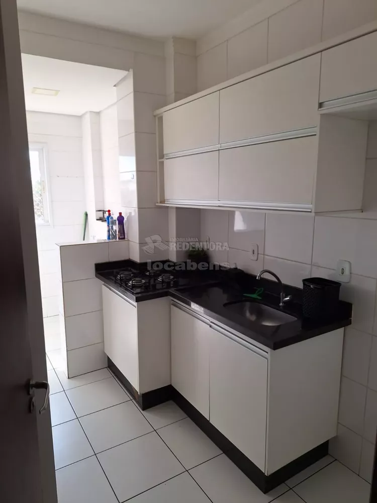 Apartamento à venda com 2 quartos, 80m² - Foto 1