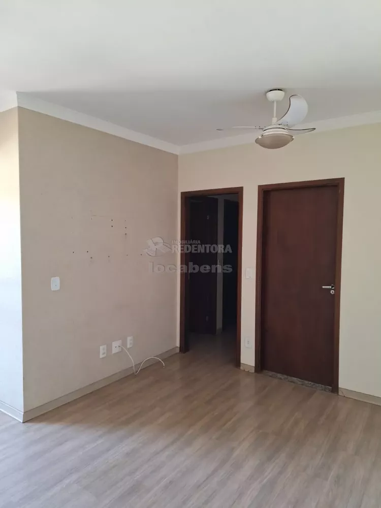 Apartamento à venda com 2 quartos, 80m² - Foto 3