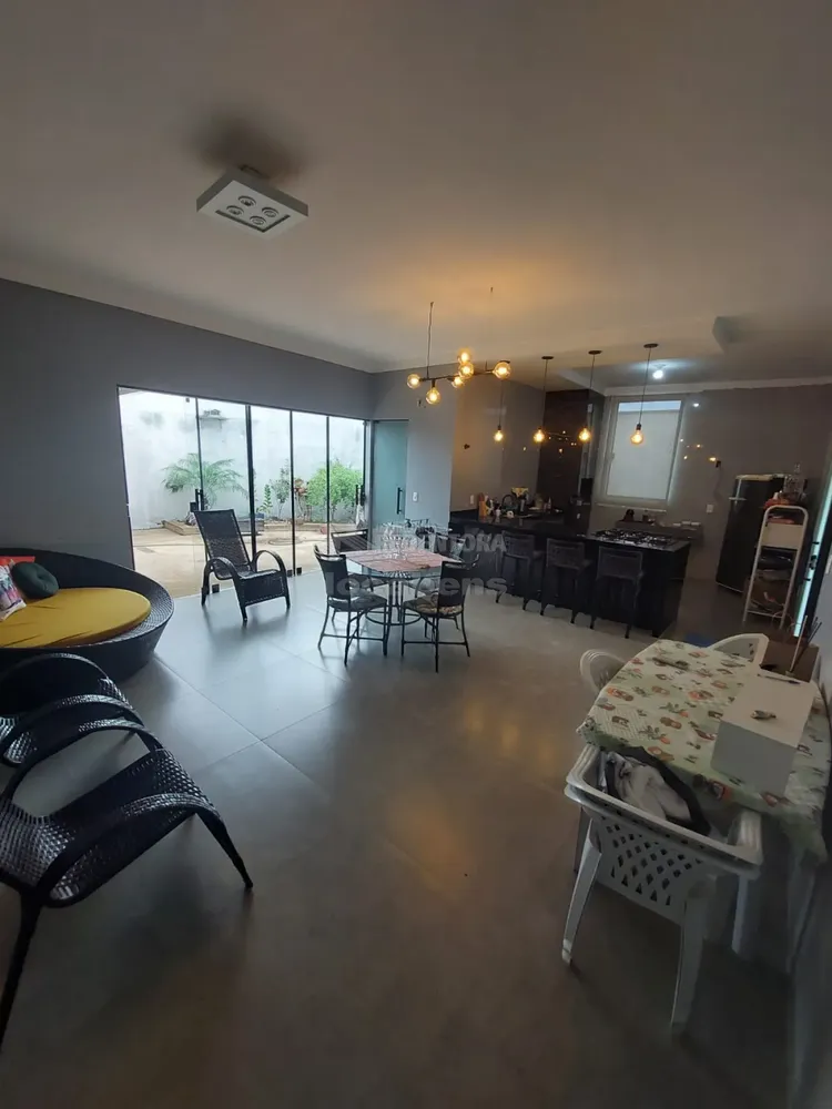 Casa, 2 quartos, 125 m² - Foto 1