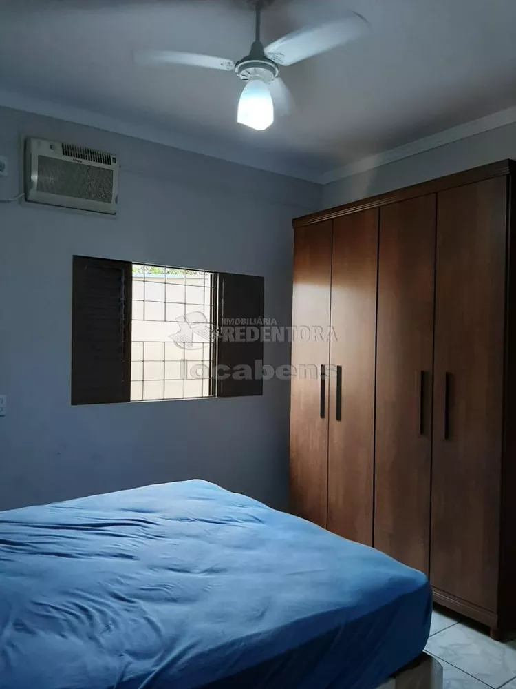 Casa à venda com 2 quartos, 240m² - Foto 7