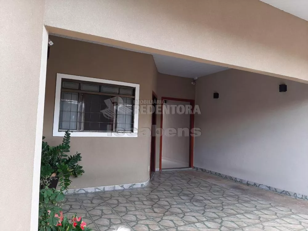 Casa à venda com 2 quartos, 240m² - Foto 2