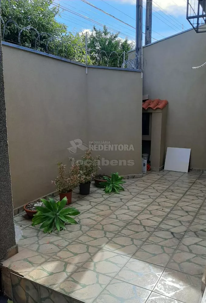 Casa à venda com 2 quartos, 240m² - Foto 8