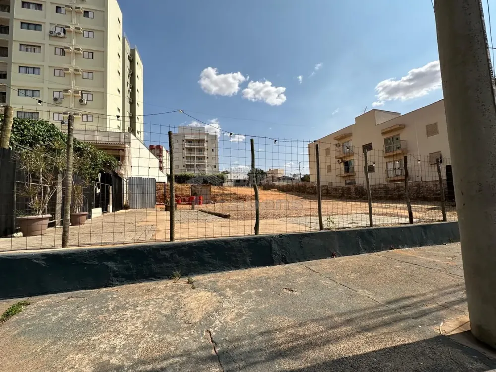 Loteamento e Condomínio, 1106 m² - Foto 3