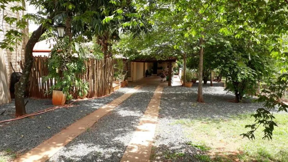Chácara, 3 quartos, 850 m² - Foto 1