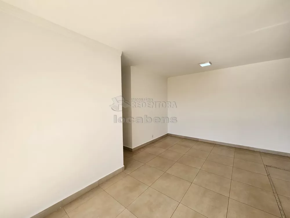 Apartamento para alugar com 3 quartos, 78m² - Foto 2