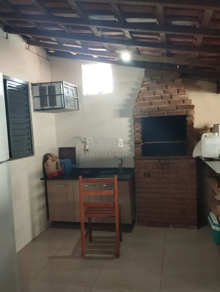 Chácara, 3 quartos, 200 m² - Foto 2