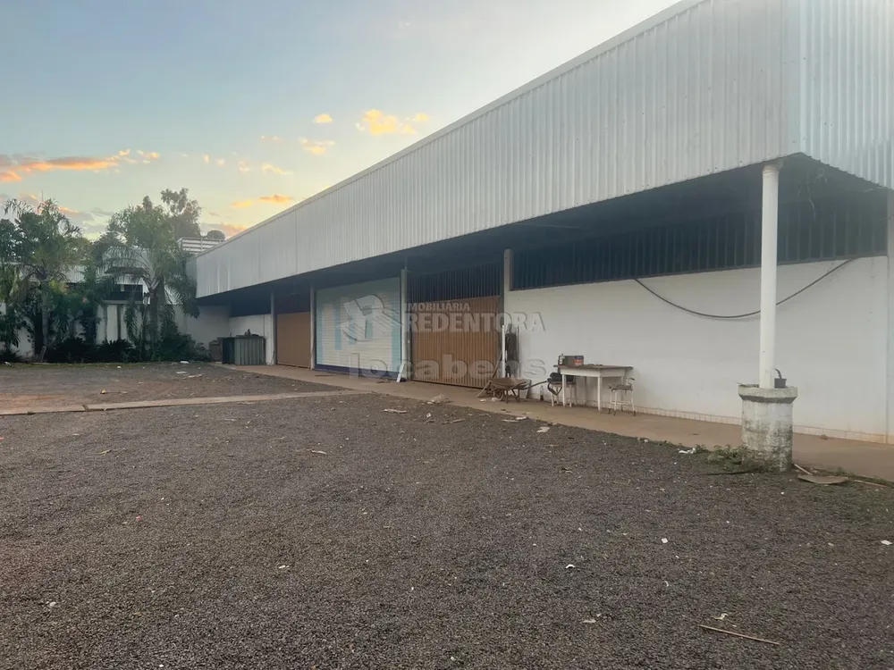 Prédio Inteiro, 1066 m² - Foto 1