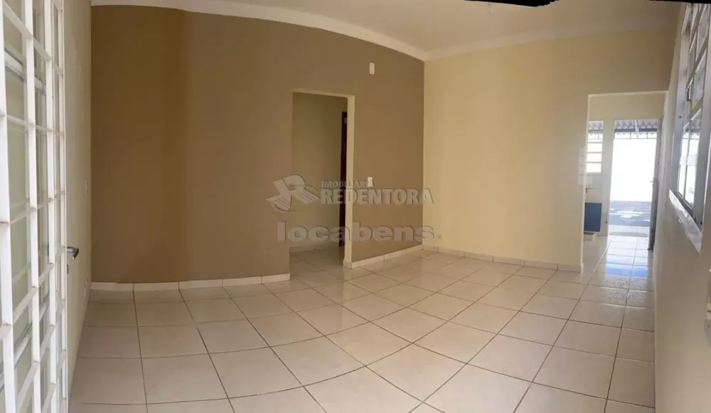 Casa à venda com 3 quartos, 73m² - Foto 4