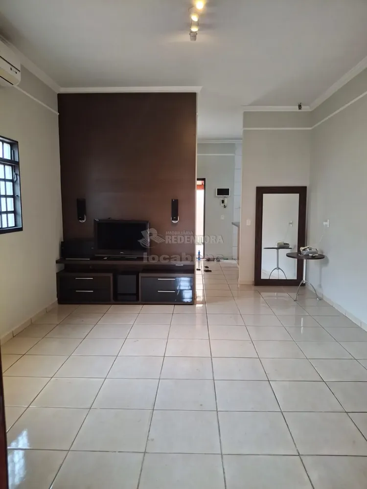 Casa, 3 quartos, 210 m² - Foto 2