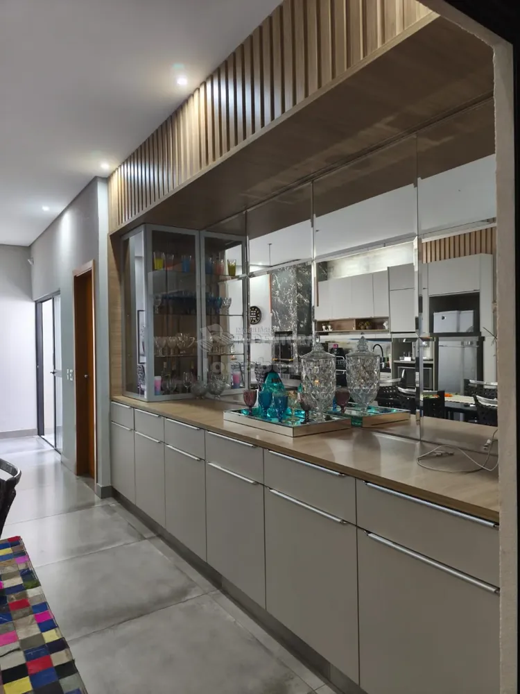 Casa, 3 quartos, 168 m² - Foto 3