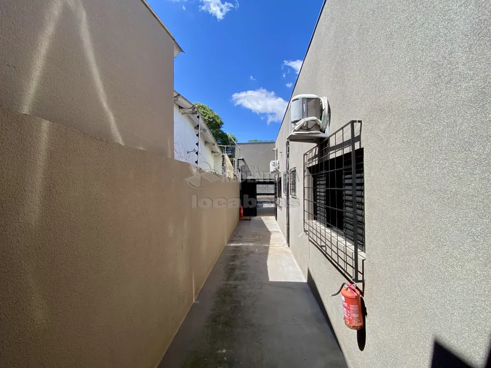 Casa, 4 quartos, 207 m² - Foto 1