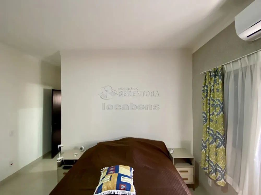 Casa, 4 quartos, 207 m² - Foto 2