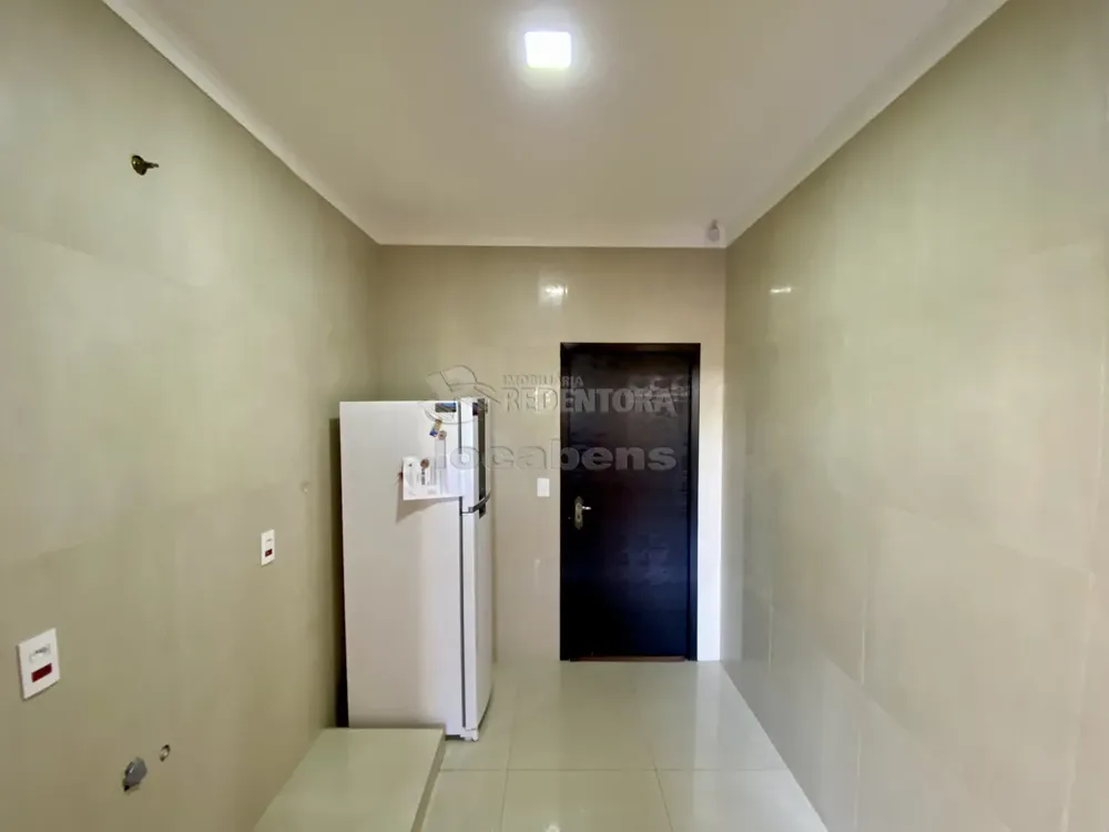 Casa, 4 quartos, 207 m² - Foto 2