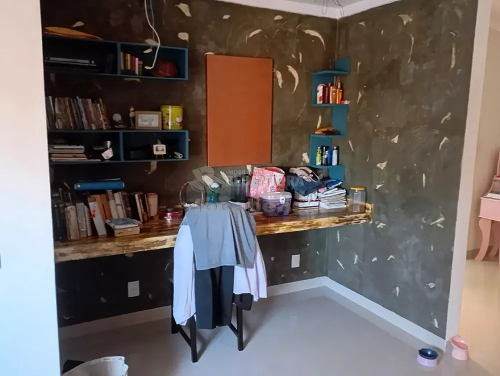 Sobrado à venda com 3 quartos, 200m² - Foto 2