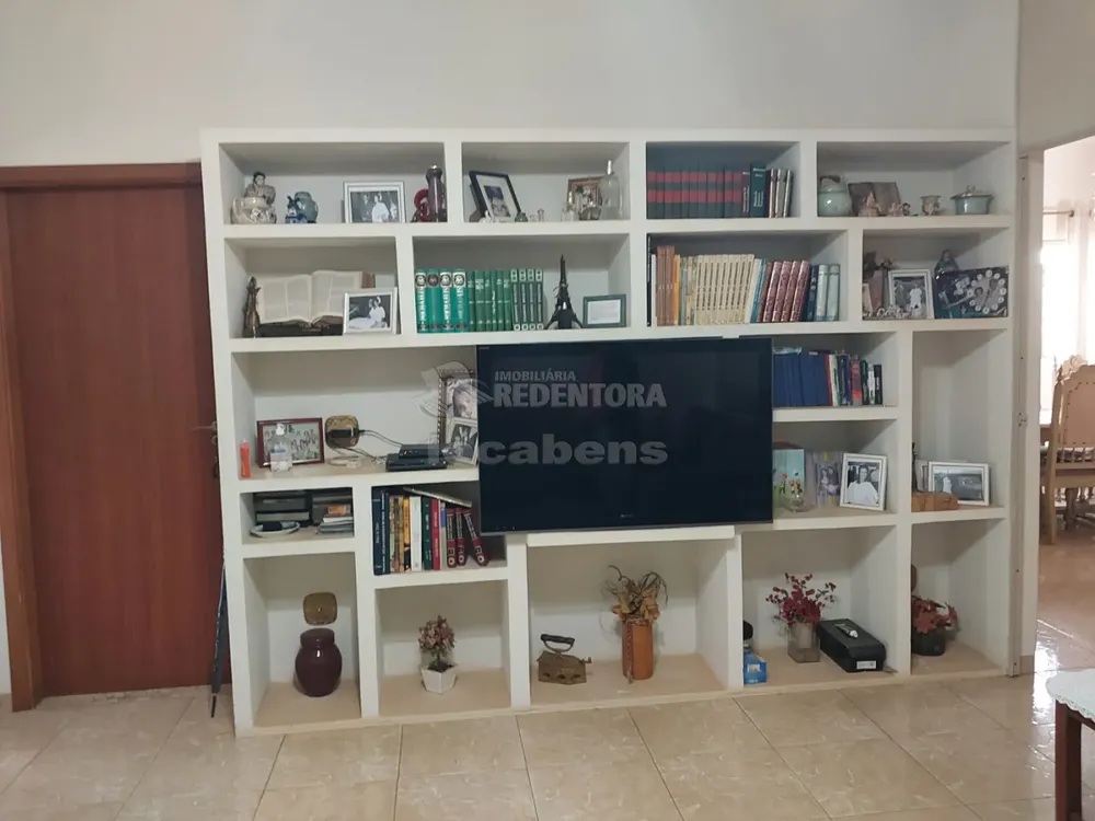 Casa, 3 quartos, 249 m² - Foto 2