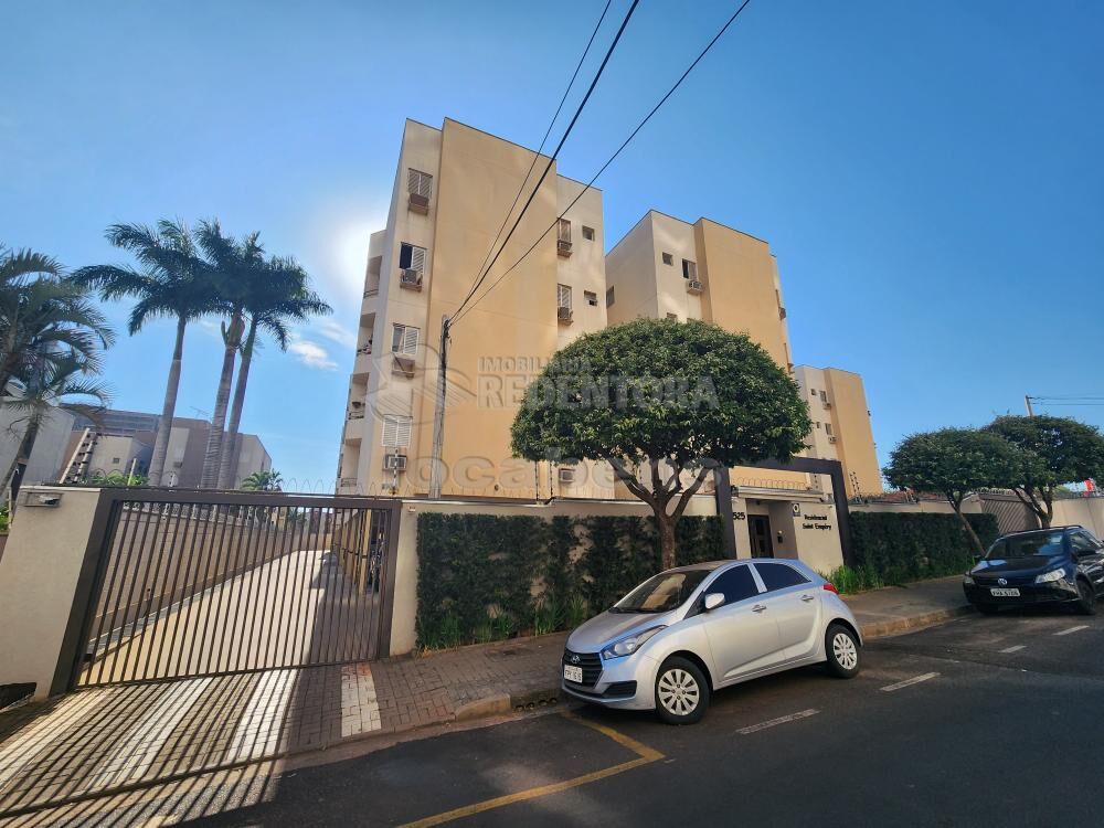 Apartamento à venda com 2 quartos, 80m² - Foto 3