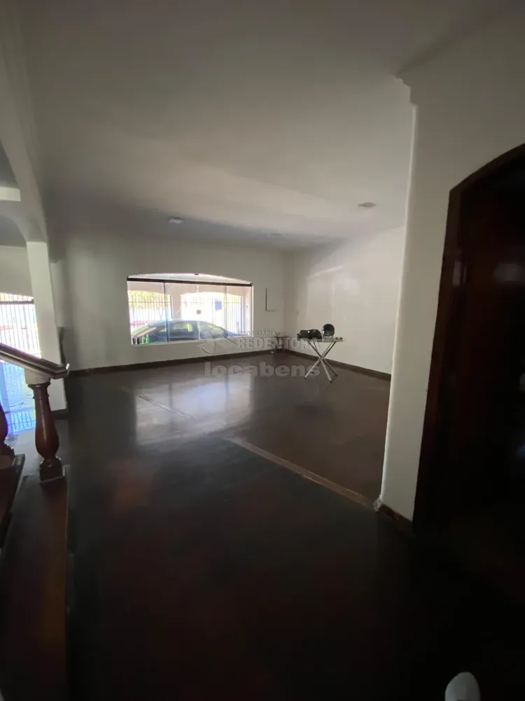 Sobrado, 4 quartos, 600 m² - Foto 1