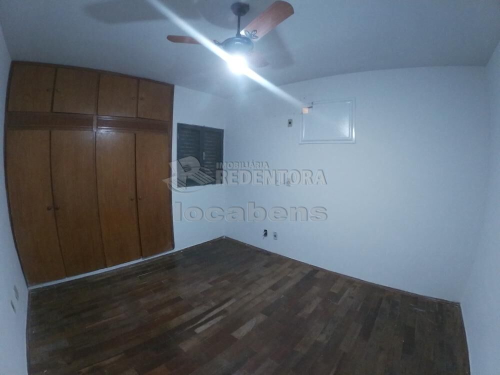 Apartamento para alugar com 3 quartos, 117m² - Foto 4
