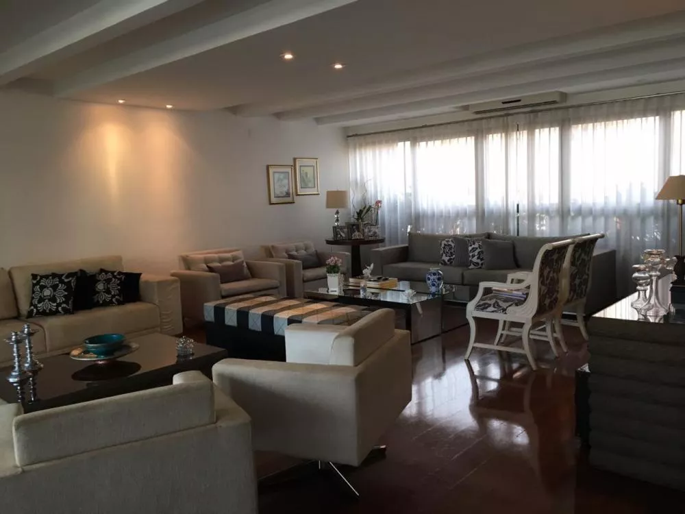 Apartamento à venda com 4 quartos, 380m² - Foto 1