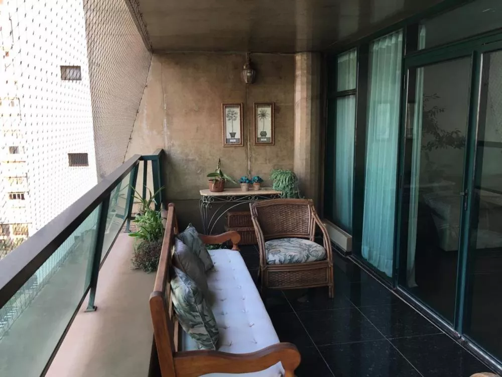 Apartamento à venda com 4 quartos, 380m² - Foto 5