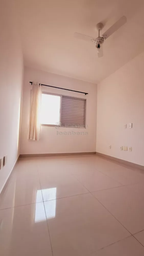 Apartamento para alugar com 3 quartos, 86m² - Foto 1