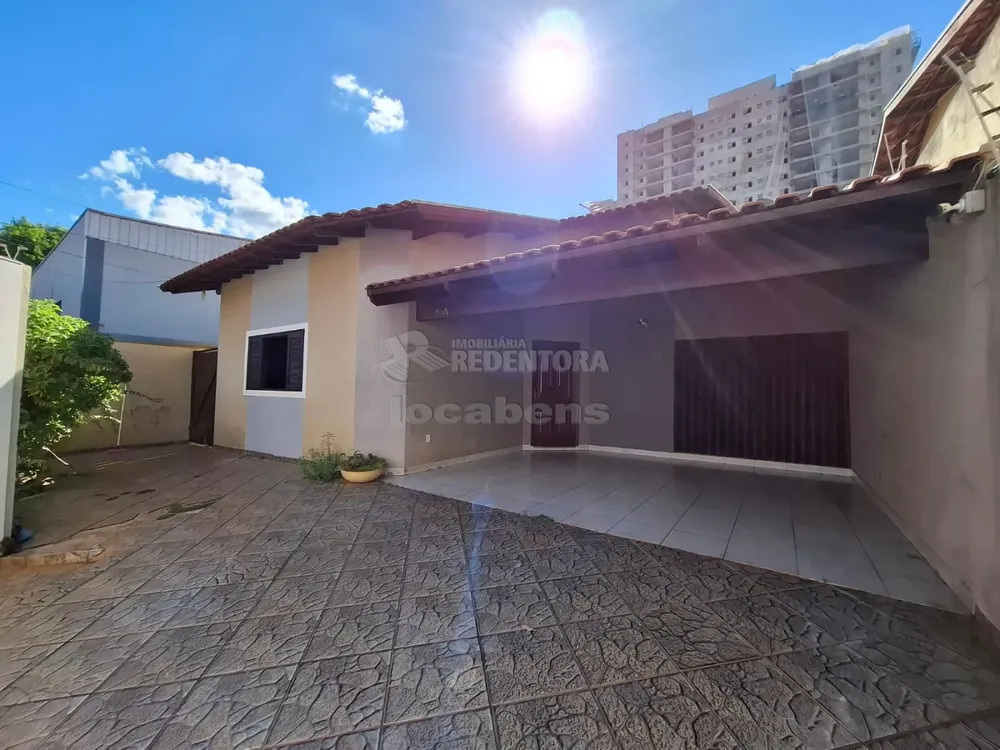 Casa, 3 quartos, 250 m² - Foto 1
