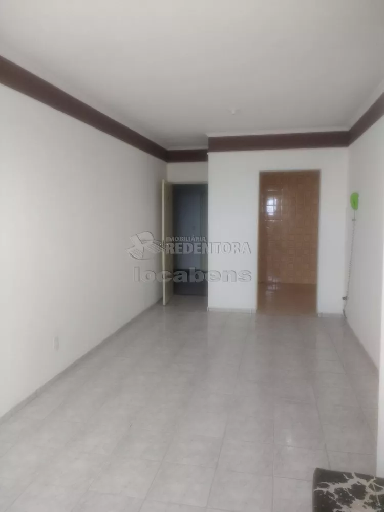 Apartamento à venda com 2 quartos, 73m² - Foto 2