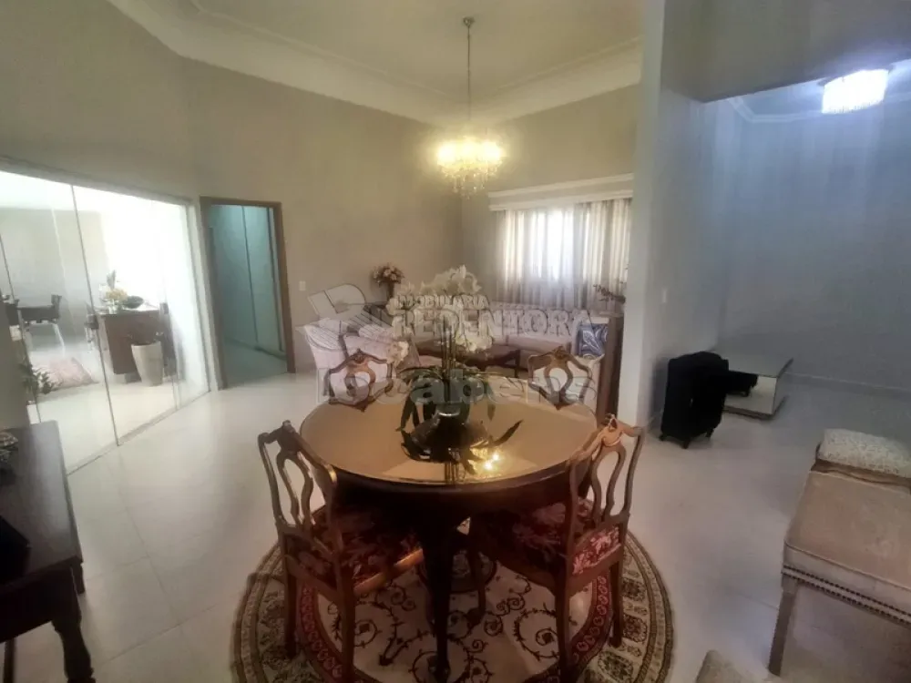 Casa, 4 quartos, 250 m² - Foto 2