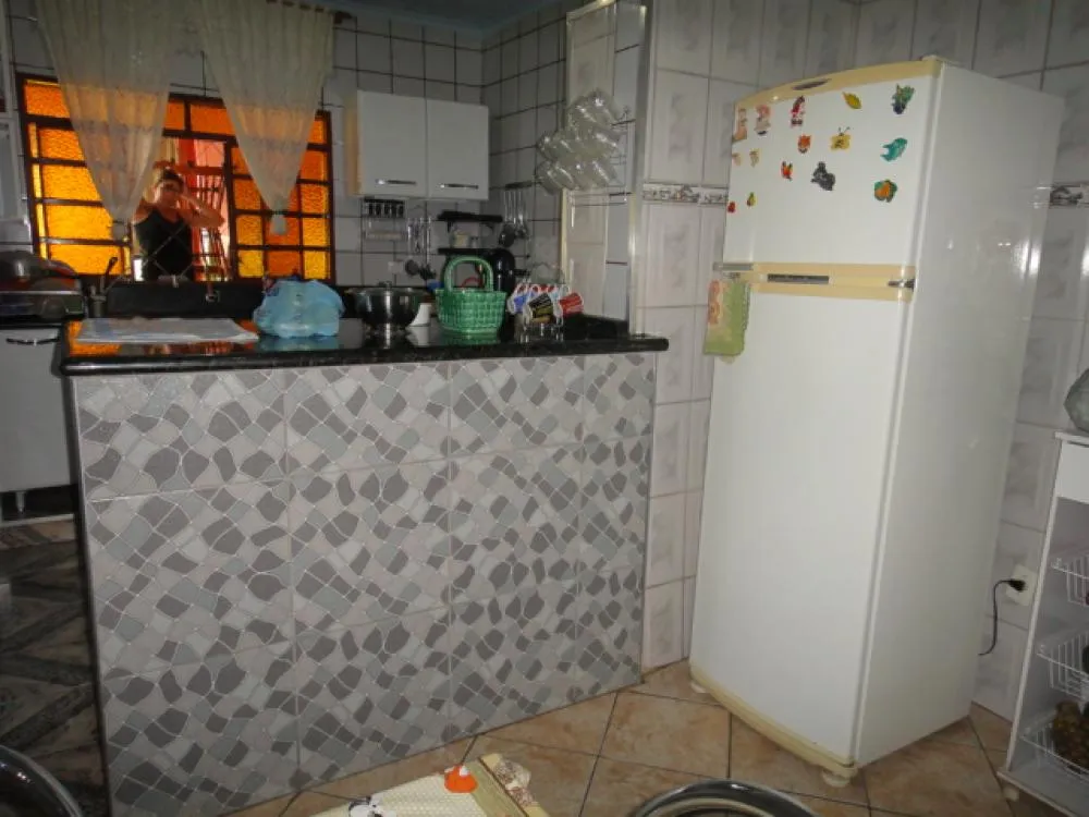 Casa, 6 quartos, 237 m² - Foto 2