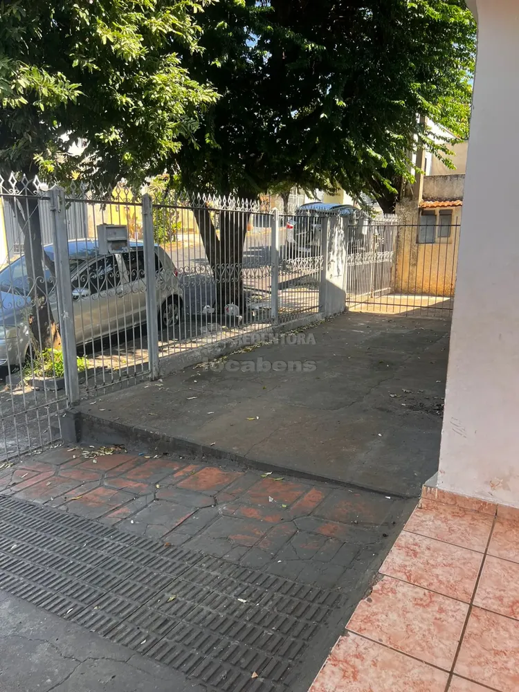 Casa, 4 quartos, 335 m² - Foto 2