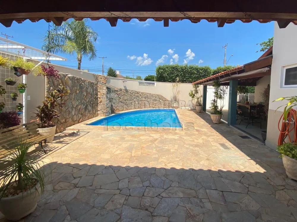 Sobrado, 4 quartos, 337 m² - Foto 2