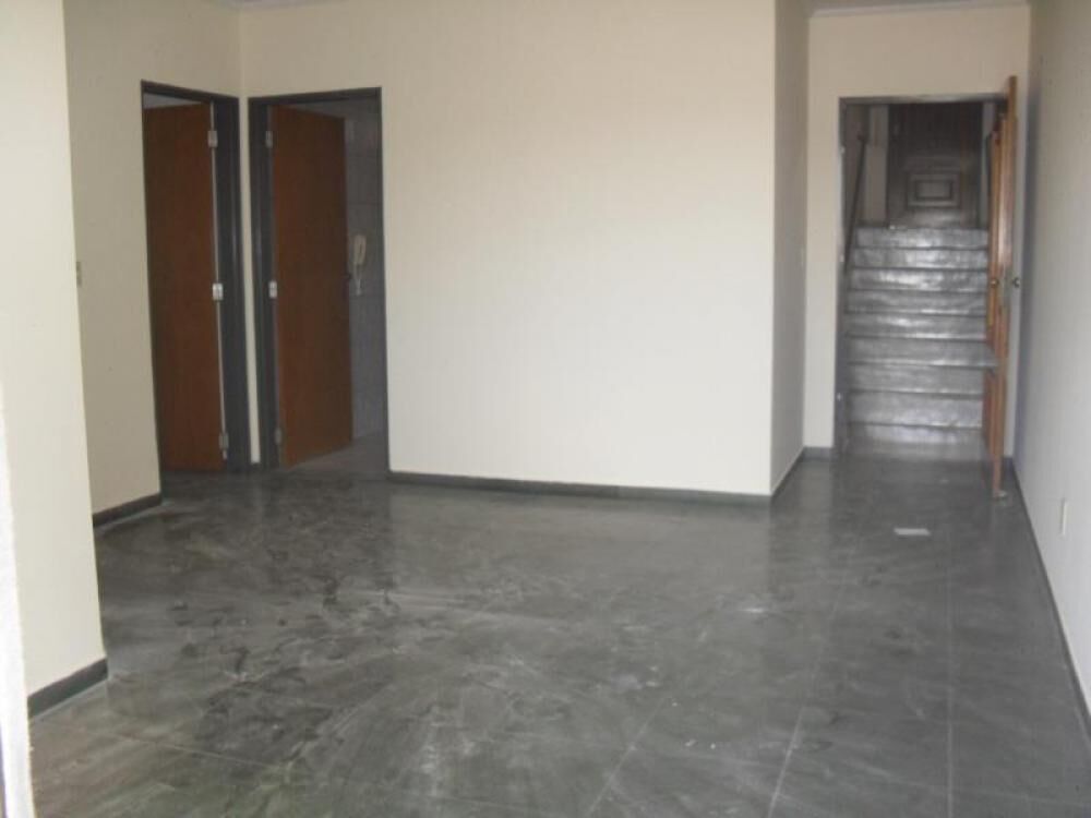 Apartamento à venda com 3 quartos, 82m² - Foto 4