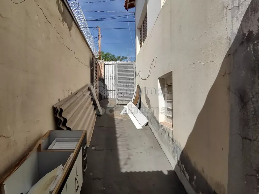 Prédio Inteiro para alugar com 3 quartos, 289m² - Foto 1