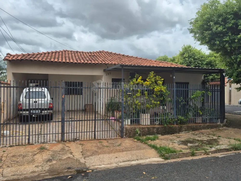 Casa, 4 quartos, 170 m² - Foto 1