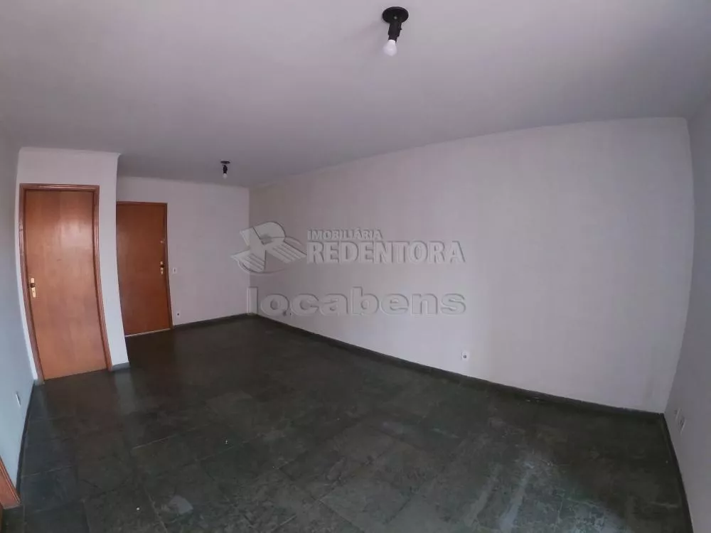 Apartamento à venda com 2 quartos, 74m² - Foto 2