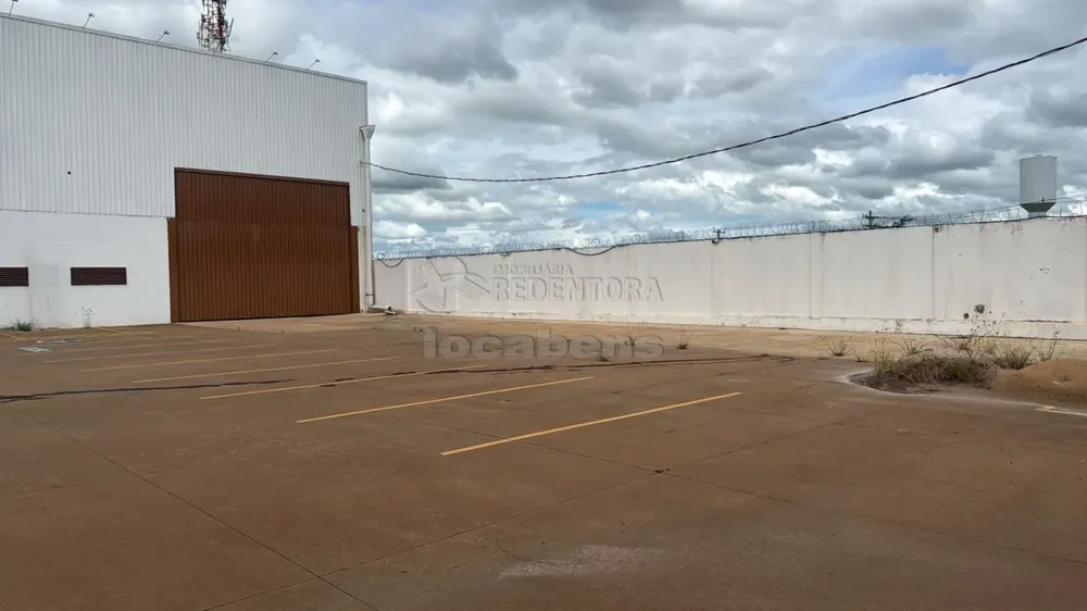 Prédio Inteiro, 2600 m² - Foto 1