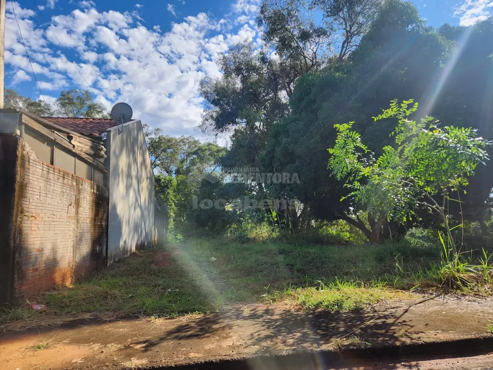Terreno, 301 m² - Foto 1