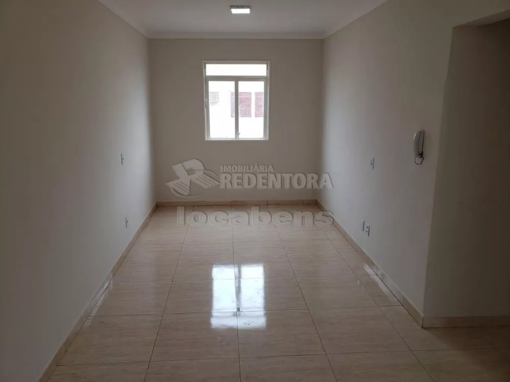 Apartamento à venda com 2 quartos, 63m² - Foto 1