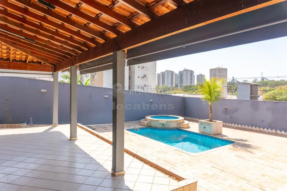 Casa, 3 quartos, 242 m² - Foto 3