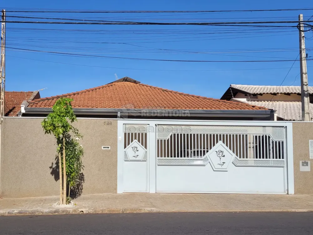 Casa, 3 quartos, 205 m² - Foto 1