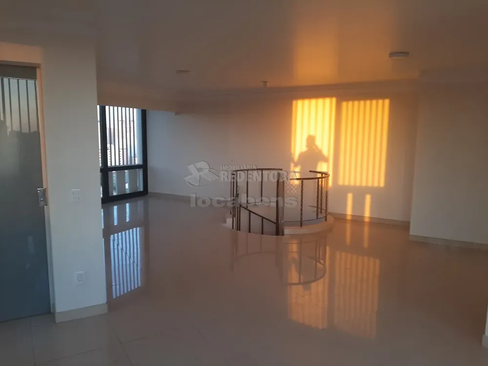 Cobertura, 4 quartos, 217 m² - Foto 2