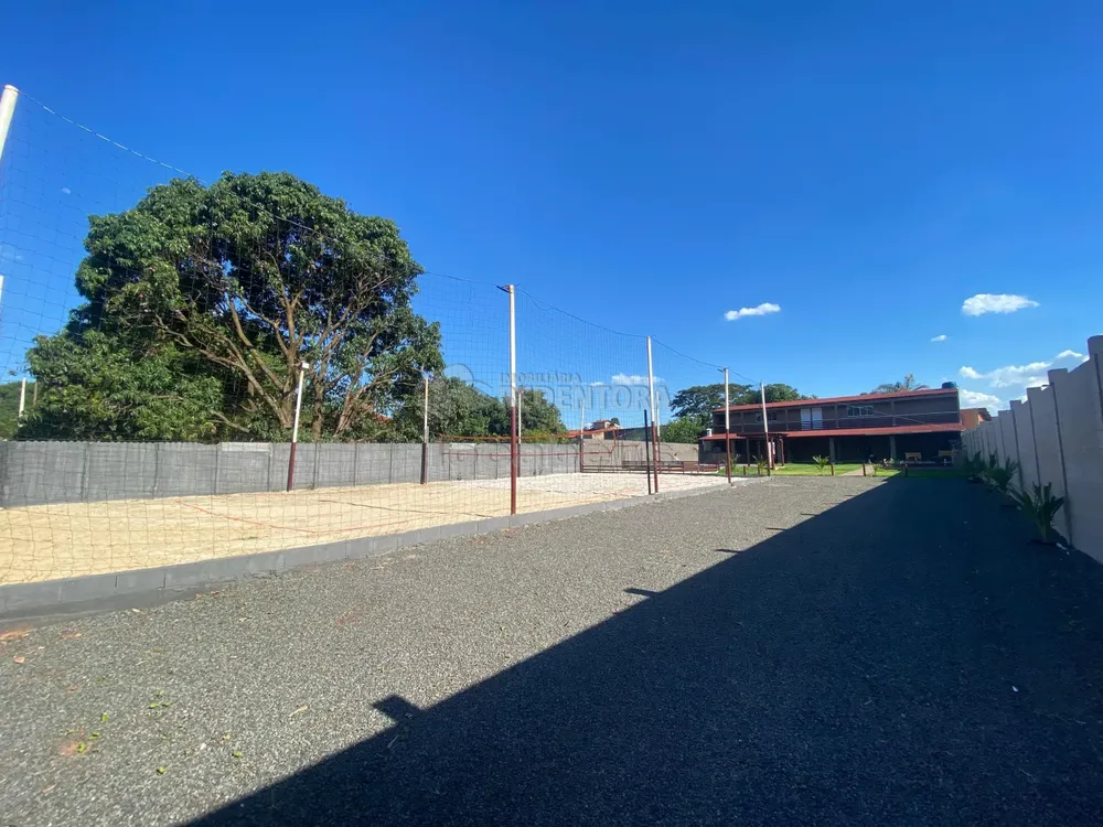 Chácara, 3 quartos, 1200 m² - Foto 1