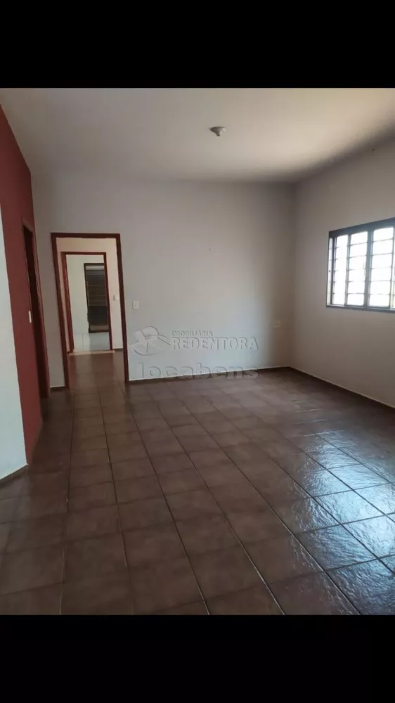 Casa à venda com 3 quartos, 390m² - Foto 1