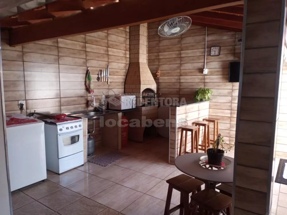 Casa à venda com 3 quartos, 115m² - Foto 4