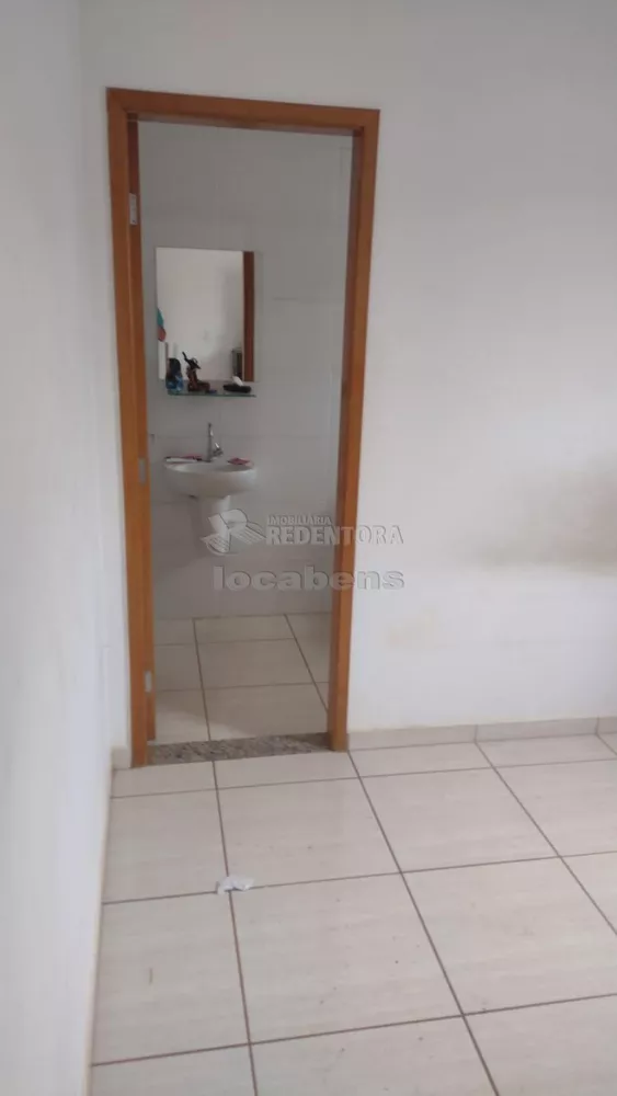 Casa à venda com 2 quartos, 60m² - Foto 3