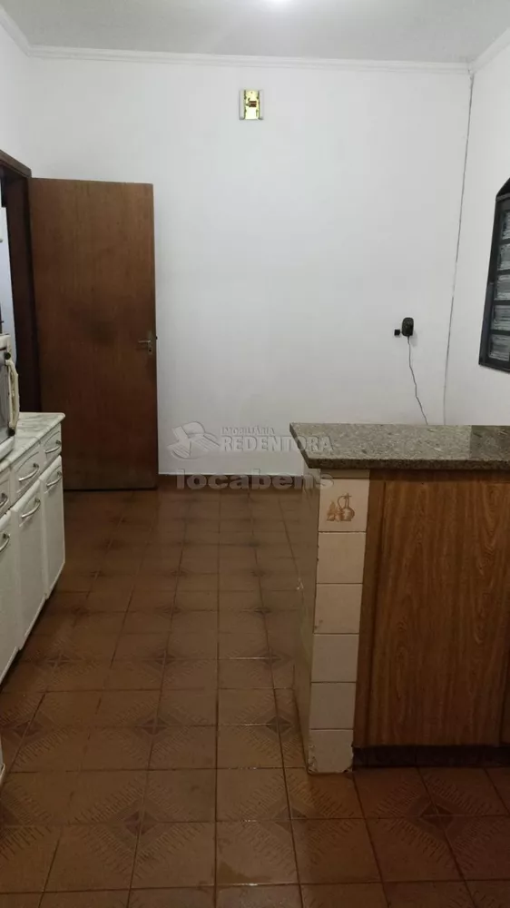 Casa à venda com 4 quartos, 129m² - Foto 3