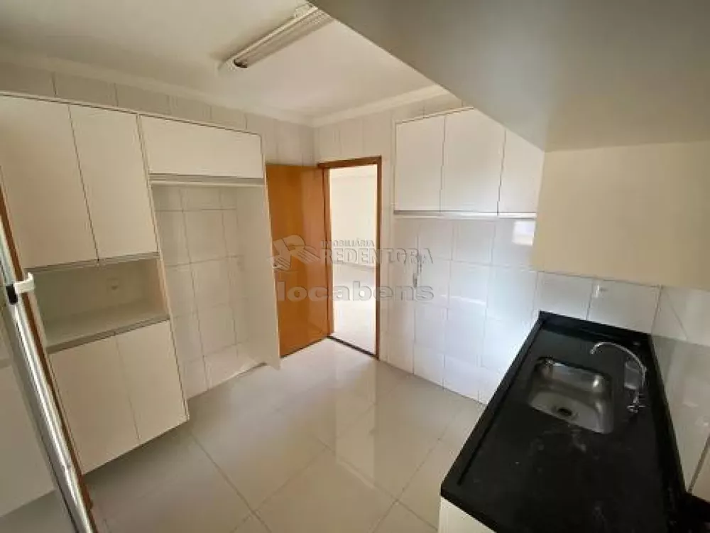 Apartamento à venda com 2 quartos, 104m² - Foto 3